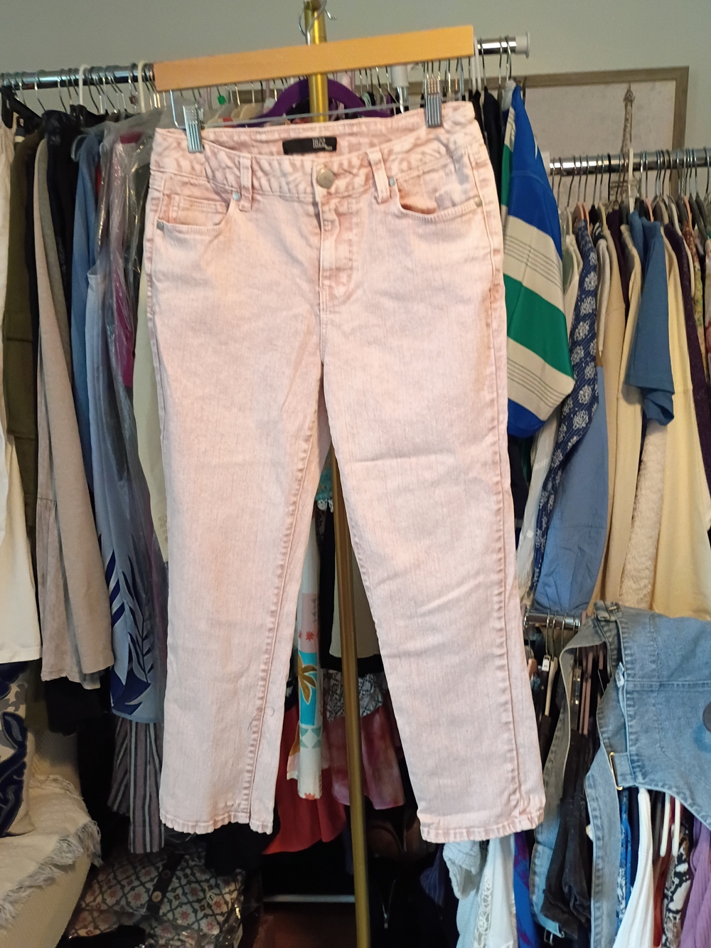 1822 Denim Pale Pink Cropped Jeans